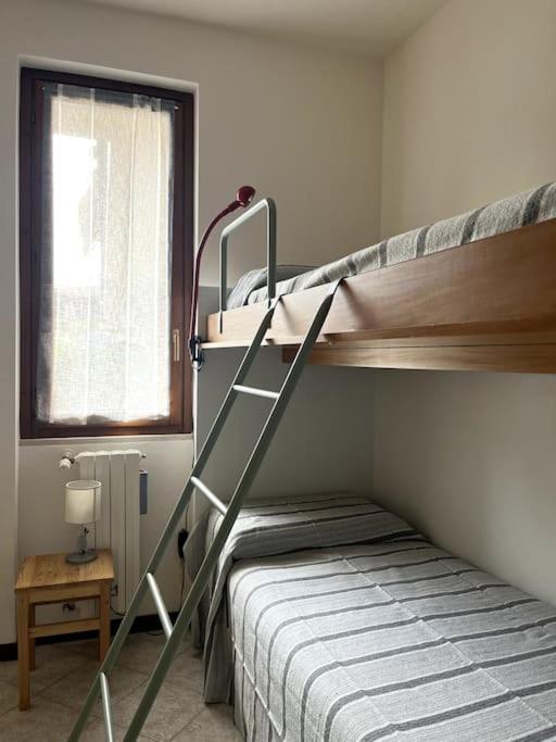 Appartamento Ca' Nildes Clusane Esterno foto