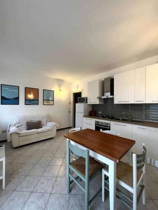 Appartamento Ca' Nildes Clusane Esterno foto